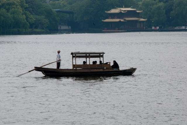 China milenaria - Blogs de China - Hangzhou, Un día pasado por agua. (4)